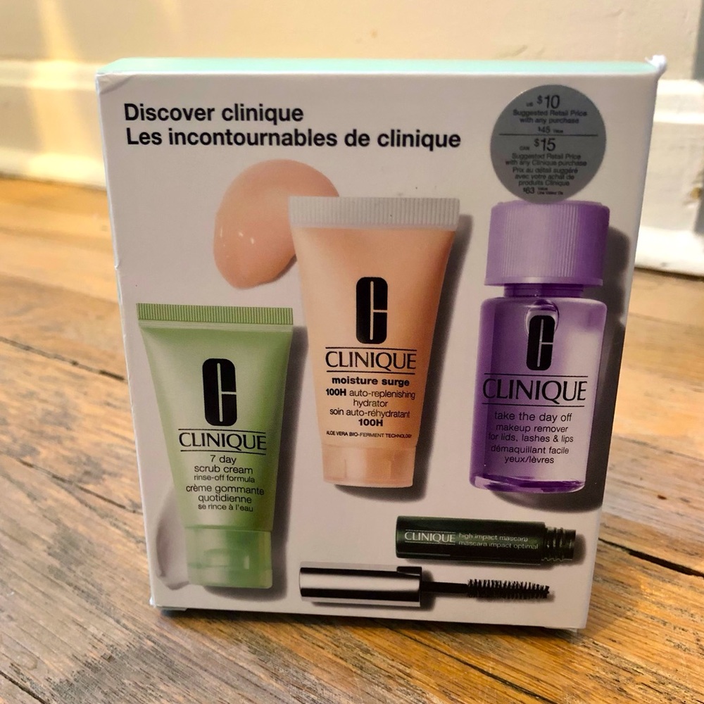 Clinique Discover Set NWT - 4 piece